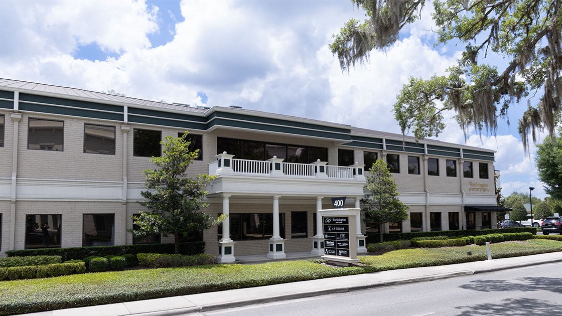 Large photo of building